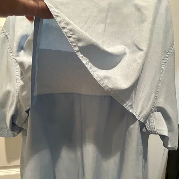 Izod Light Blue Short Sleeve Button Down Shirt - Picture 5 of 5